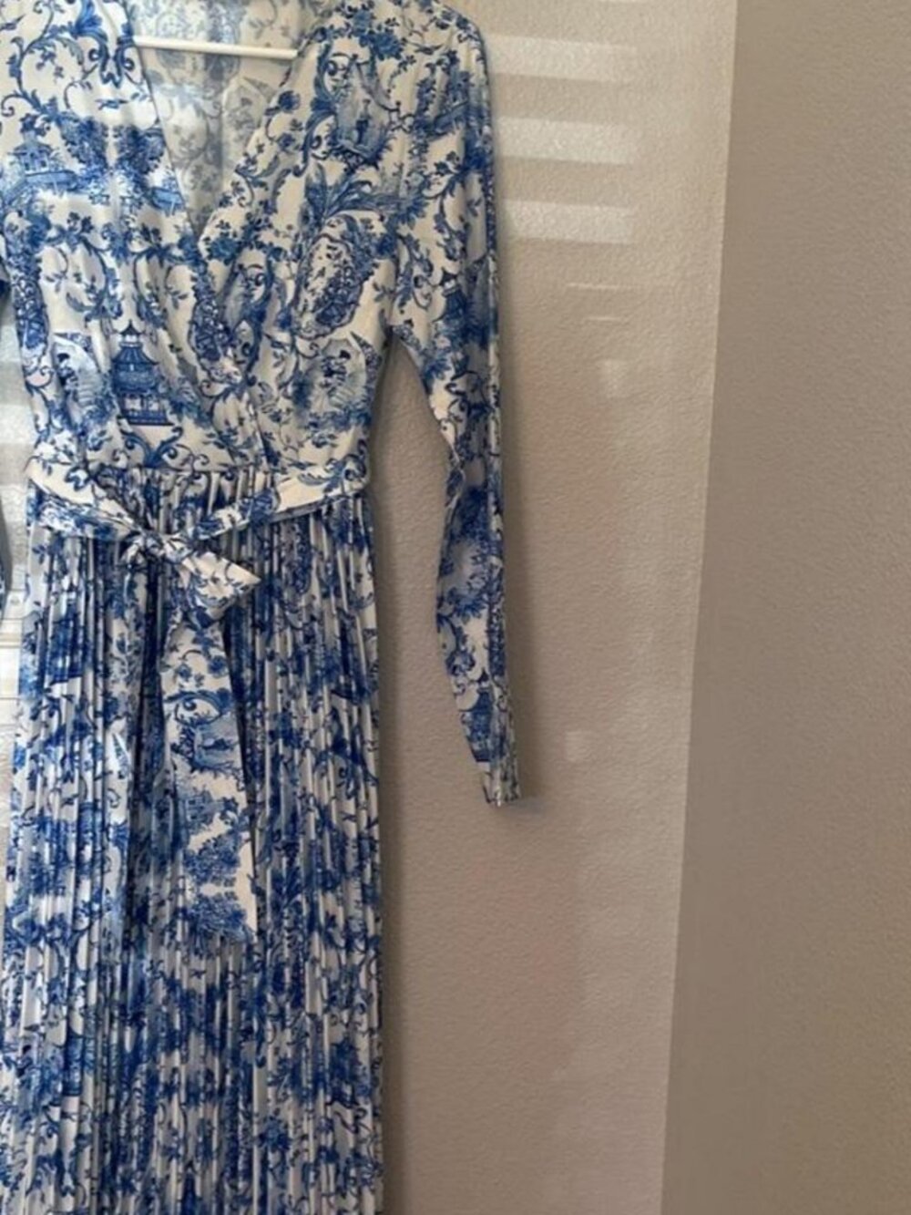 PrettyLittleThing Women's Blue Dress